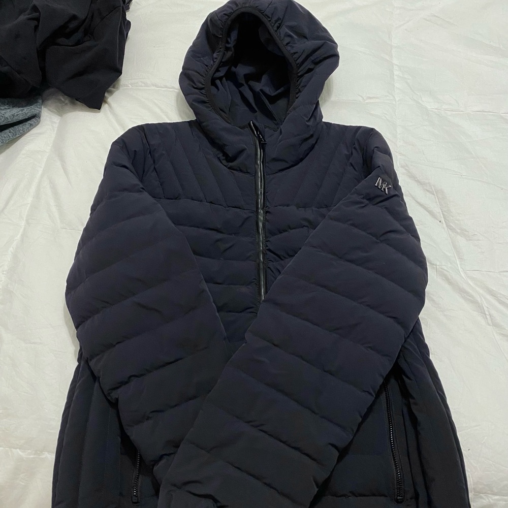 Michael Kors Navy Puffer Jacket Large